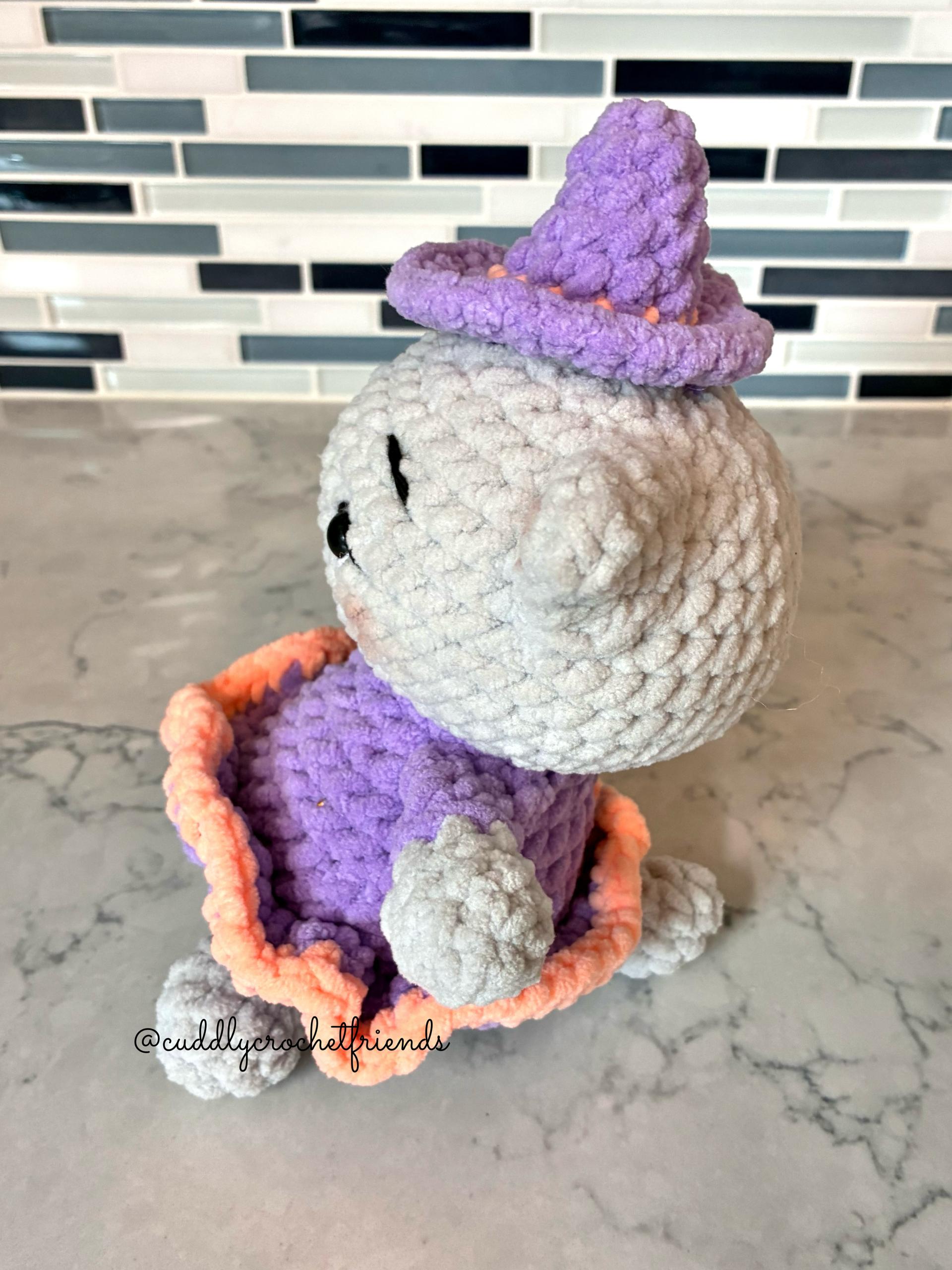 Rosalie the Witchy Kitty thumbnail 2