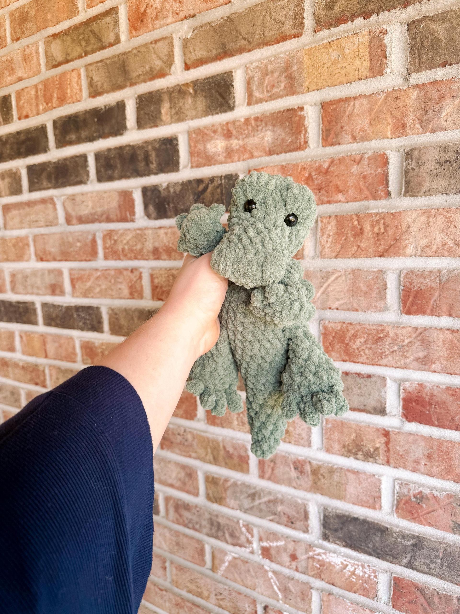 gus the alligator | crochet alligator pattern, no sew, crochet pattern, swamp, crochet chunky yarn pattern, plush croche