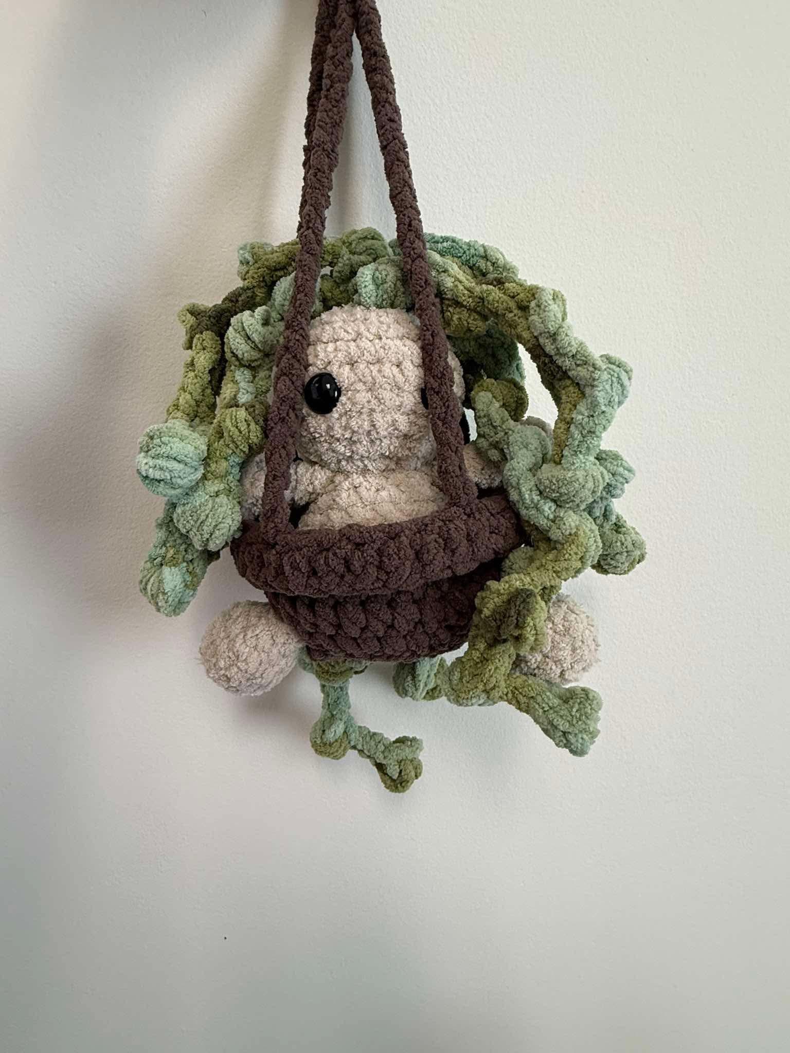 string of pearls | amigurumi plant pattern, low sew, crochet pattern, amigurumi, spring crochet pattern, boho pattern, c thumbnail 5