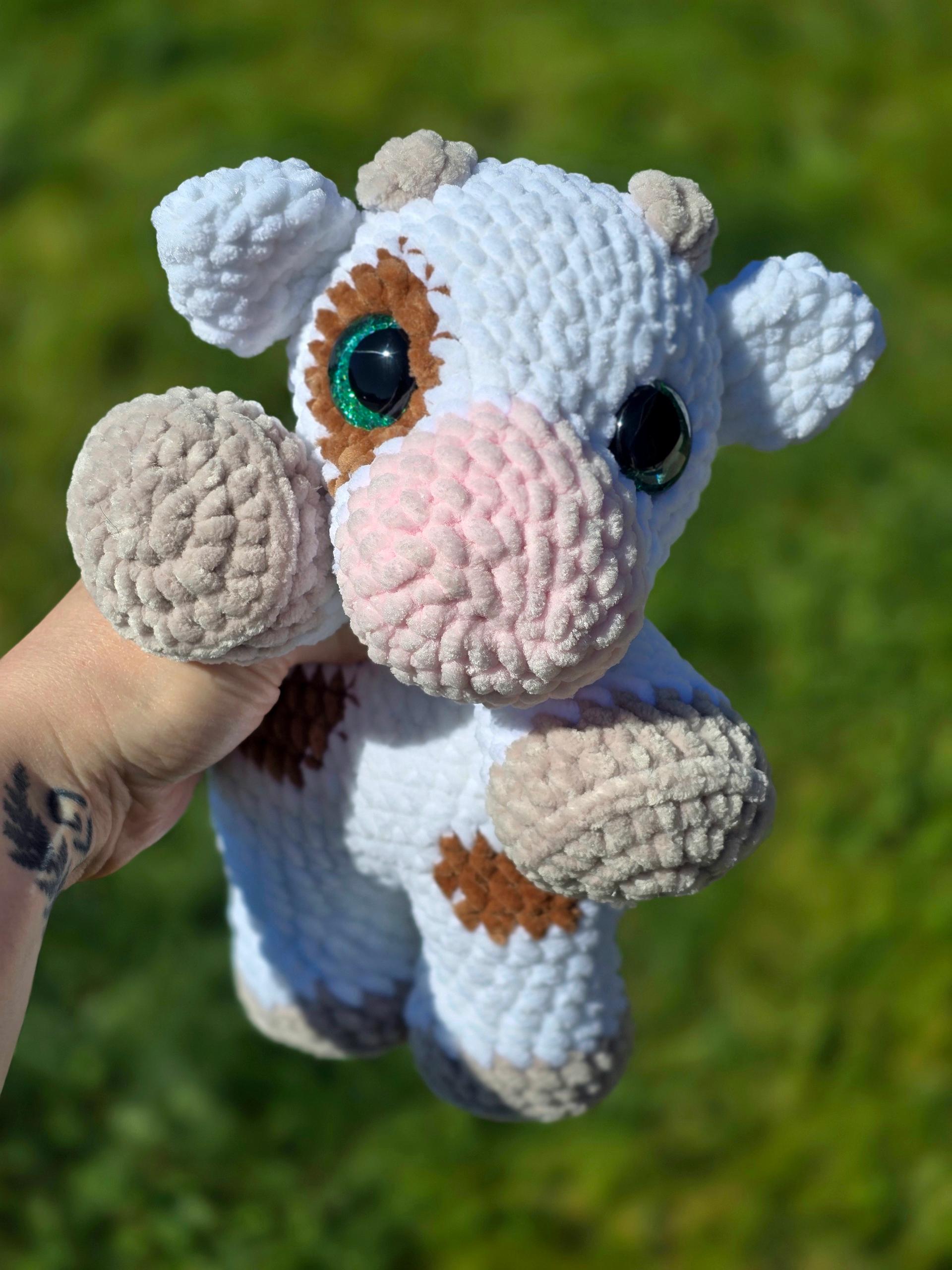Cupcake the Cow thumbnail 2