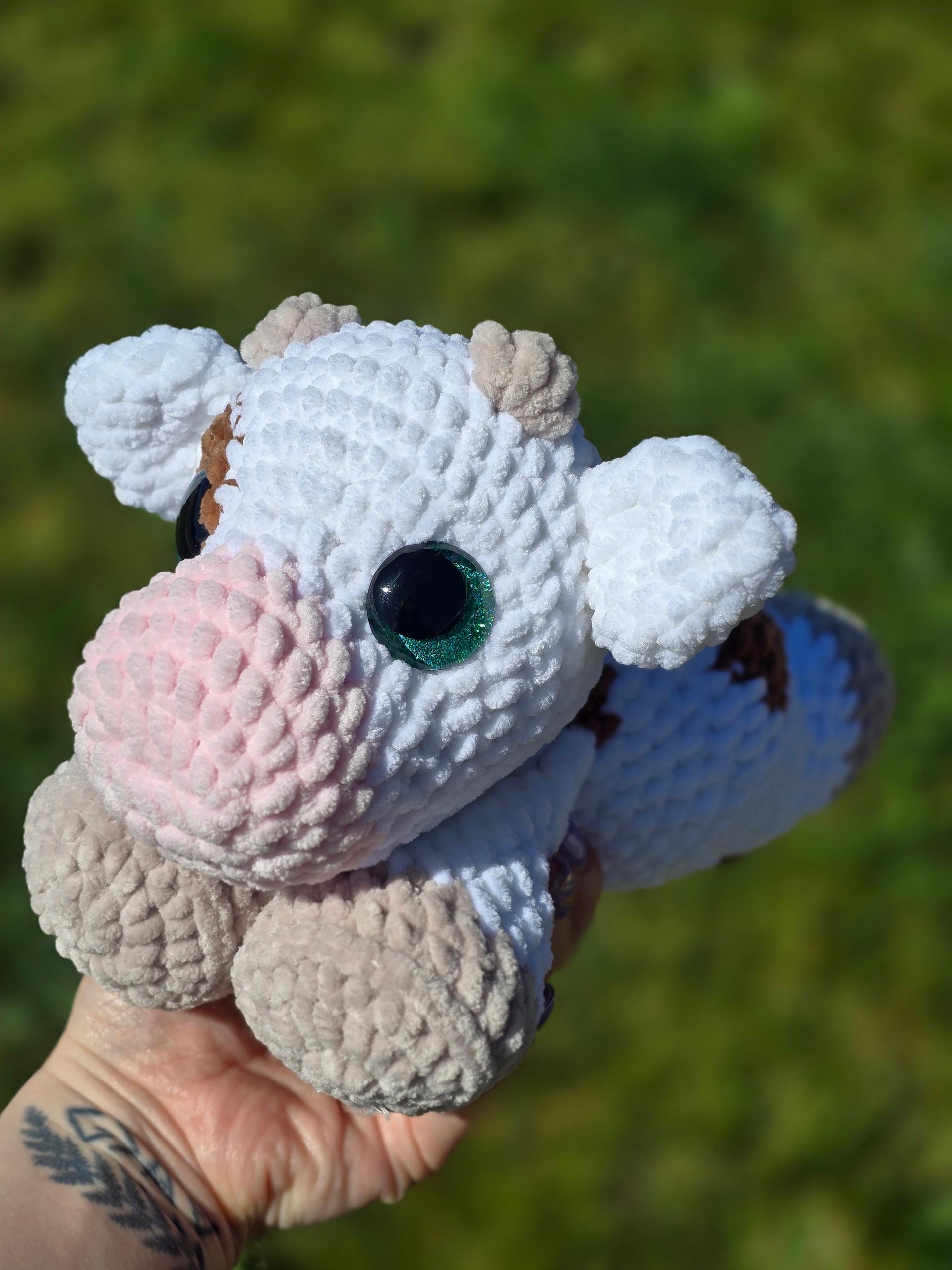 Cupcake the Cow thumbnail 3