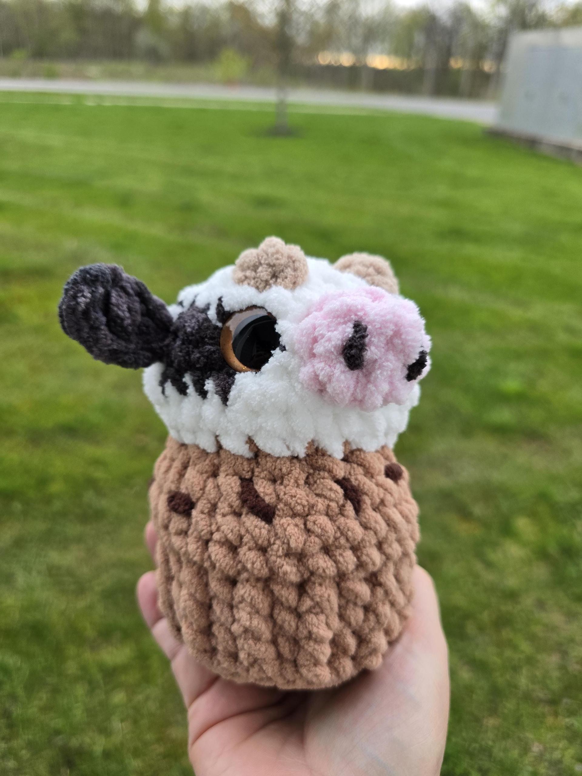Mooffin Cow Muffin Plushie thumbnail 2
