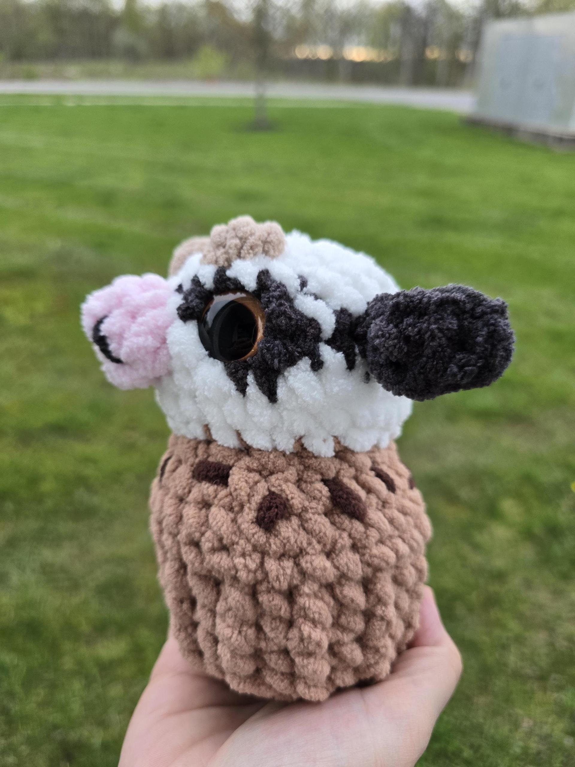 Mooffin Cow Muffin Plushie thumbnail 3