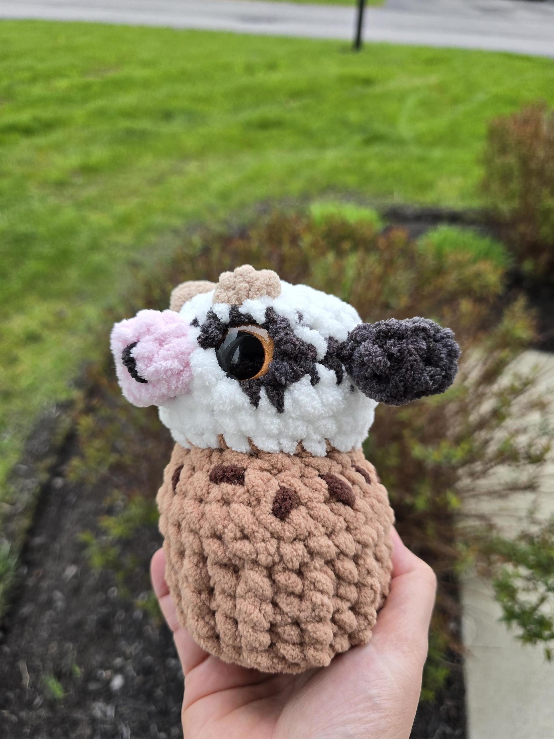 Mooffin Cow Muffin Plushie thumbnail 5