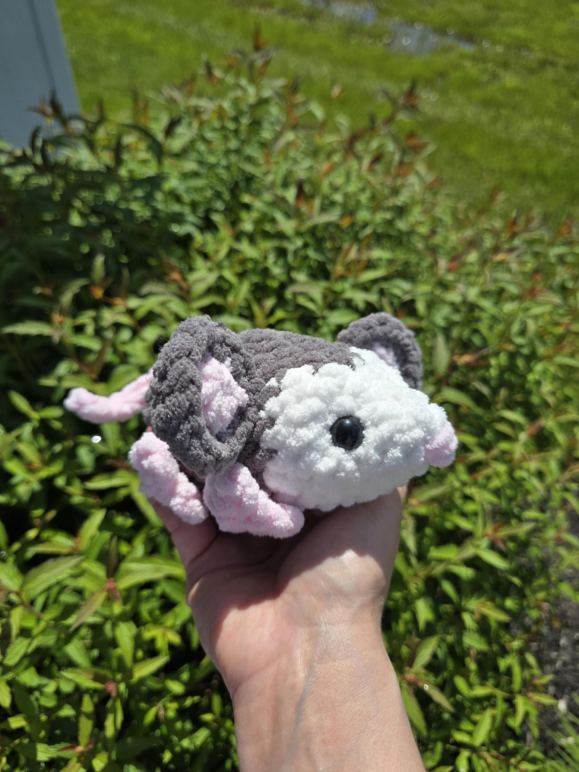 Pygmy Opossum Plushie thumbnail 2