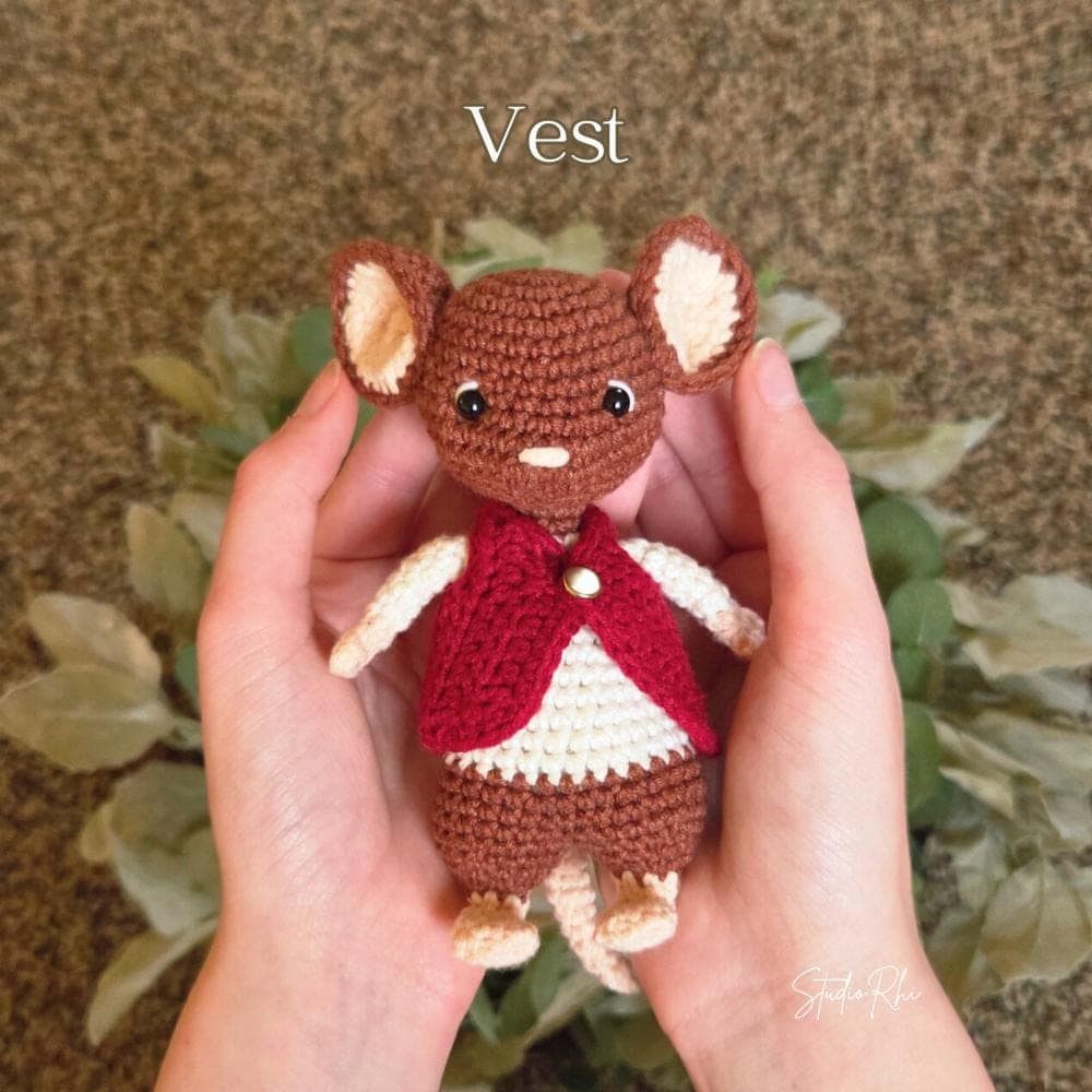 Field Mouse Bundle | Sylas & Ferick | Fellowship of the Forest | Digital PDF Crochet Pattern thumbnail 7