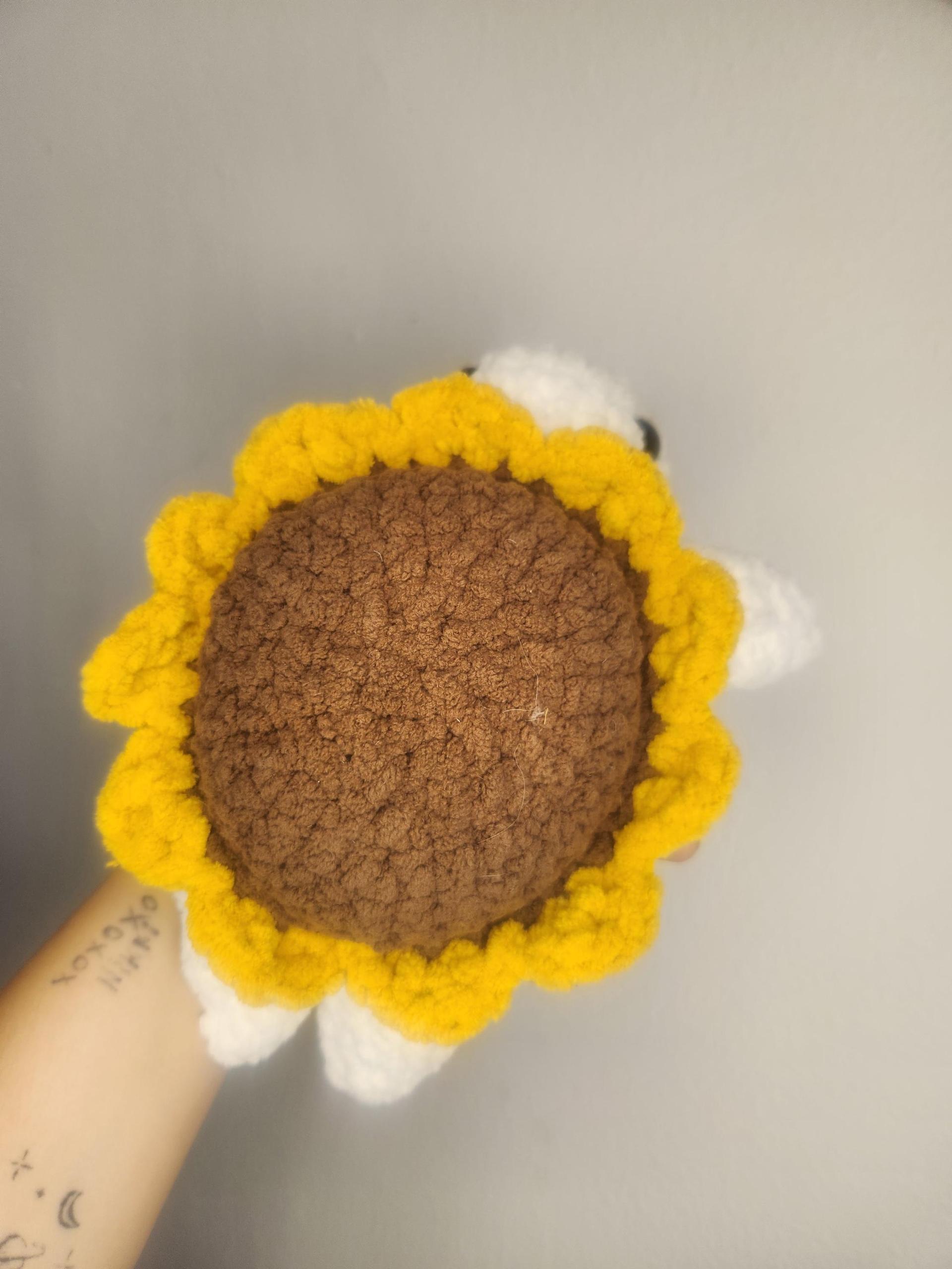 Crochet Sunflower Turtle Plushie: Handmade Amigurumi Gift thumbnail 4