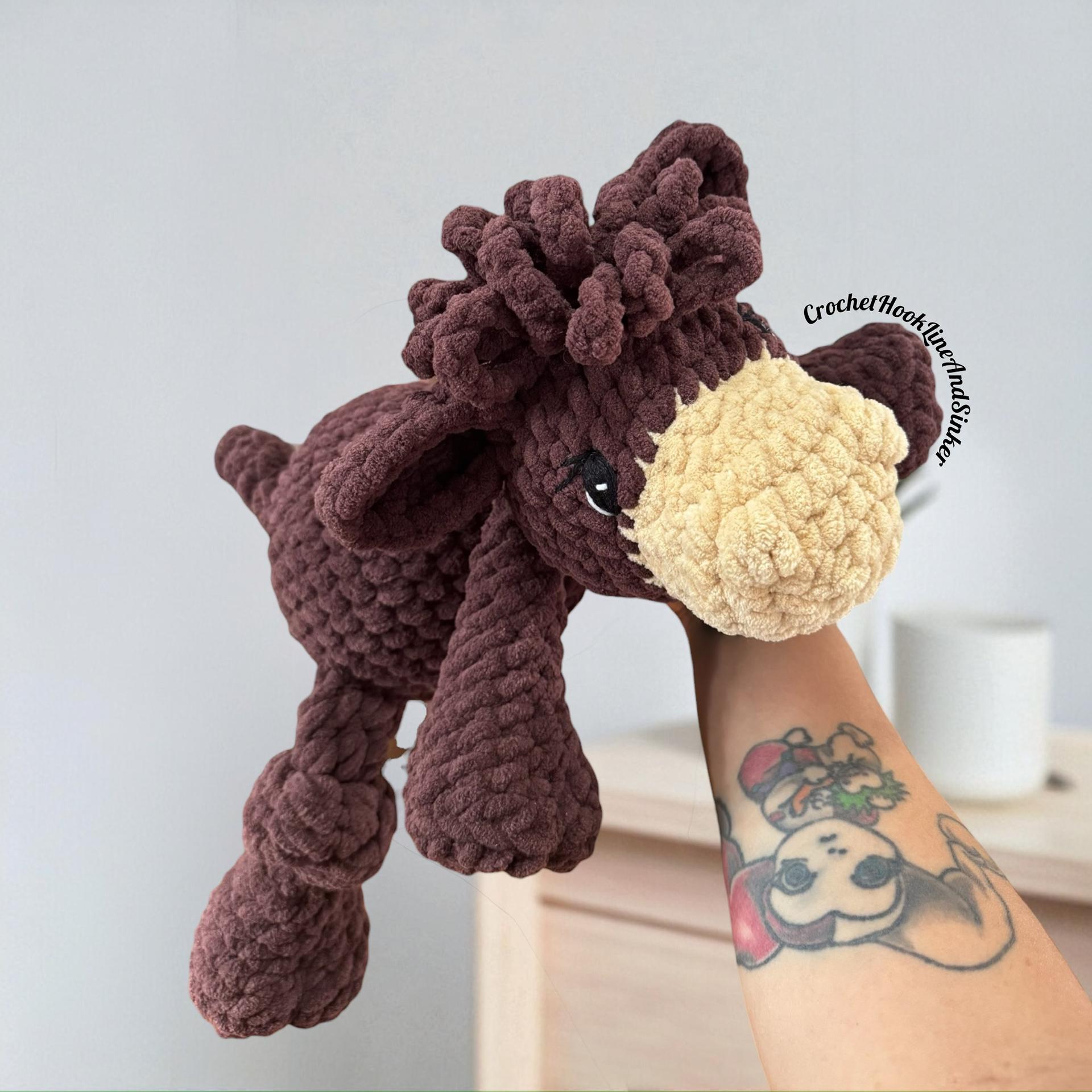 Moris(ette) Moose Plush Toy - READY TO SHIP thumbnail 2